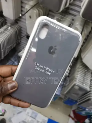 iPhone Xs Max Official Sillicone Case Grey