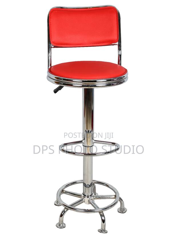 Studio Seat - thumbnail 2