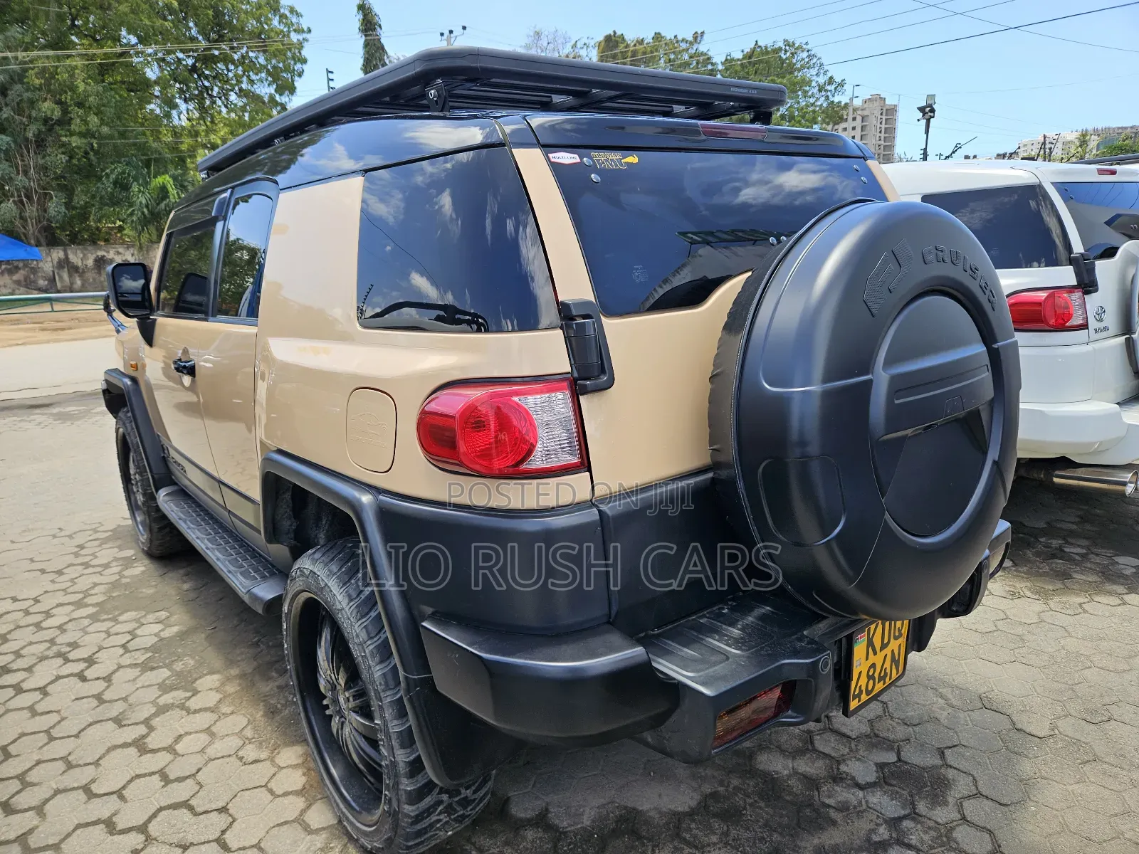 Toyota FJ Cruiser 2017 Brown