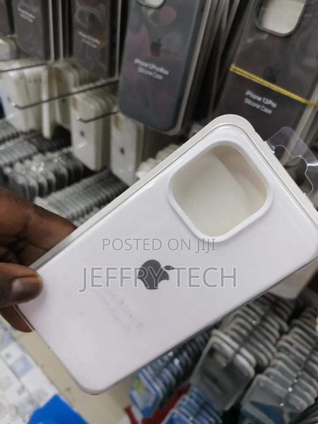 iPhone 13 Pro White Simple Silicon Case - thumbnail 2