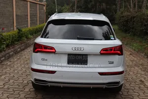 Audi Q5 2.0T Premium AWD quattro 2018 White