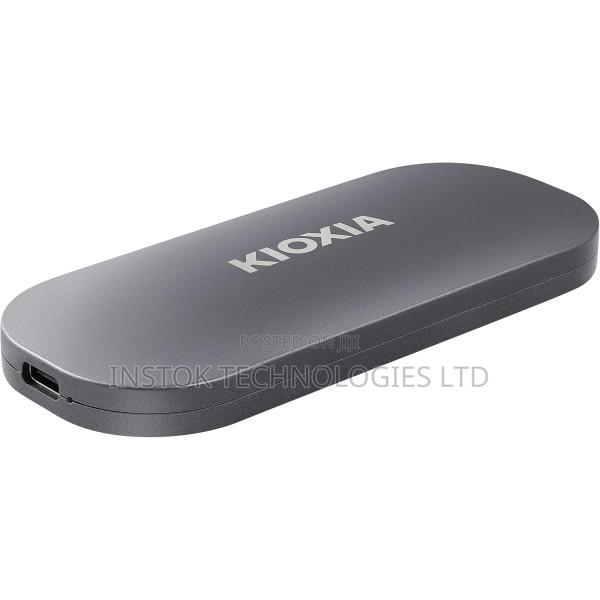 Kioxia Exceria Plus 1TB Portable SSD - main view