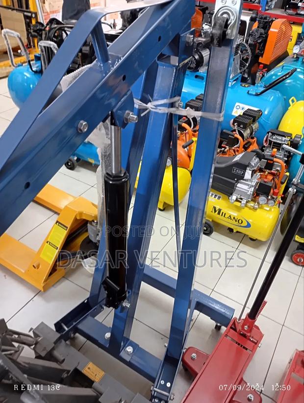 Engine Crane 4tonne - main view