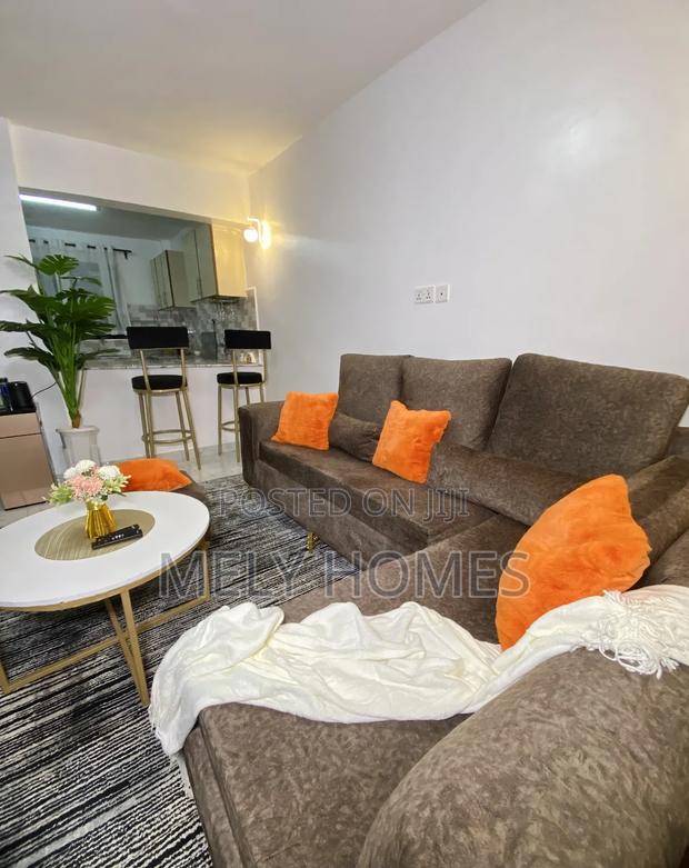 One Bedroom Airbnb in Membly Eastern Bypass - thumbnail 5