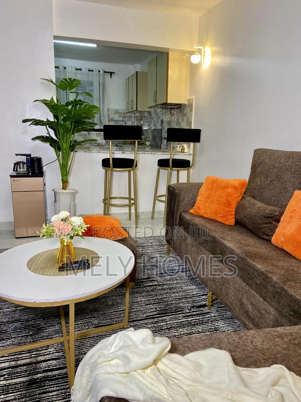 One Bedroom Airbnb in Membly Eastern Bypass - thumbnail 6