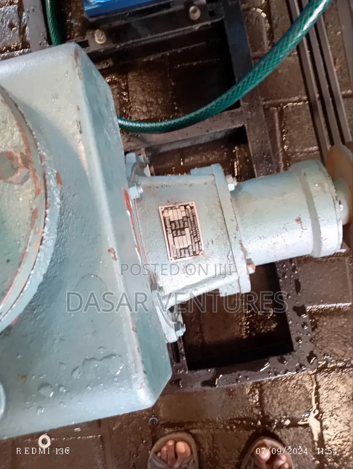 Water Pump 6" , 65m Hd Lift Jd Engine