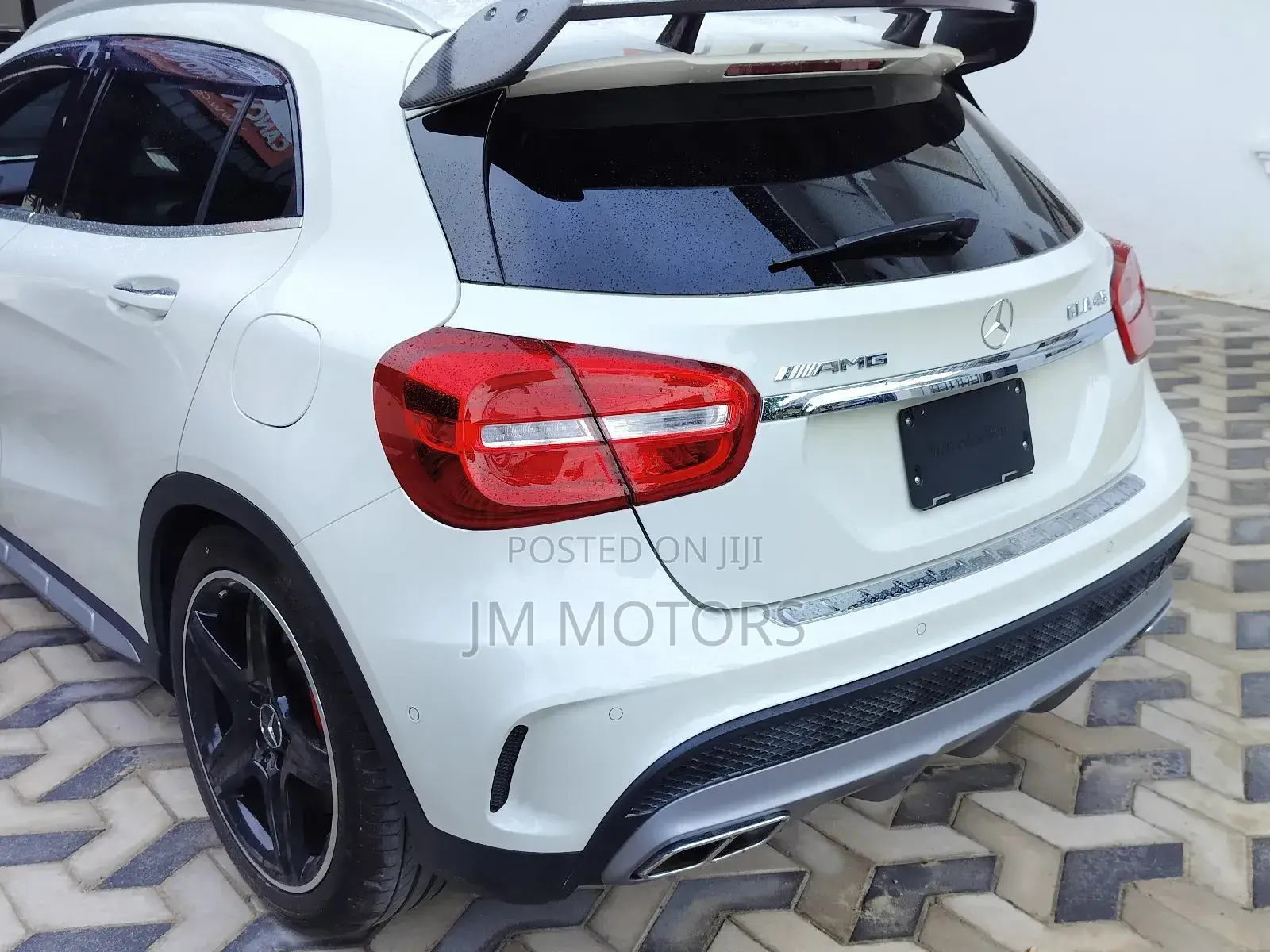 Mercedes-Benz GLA-Class 2017 White