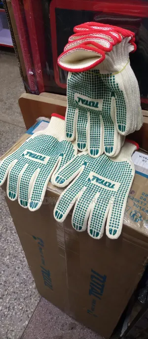 Hand Groves