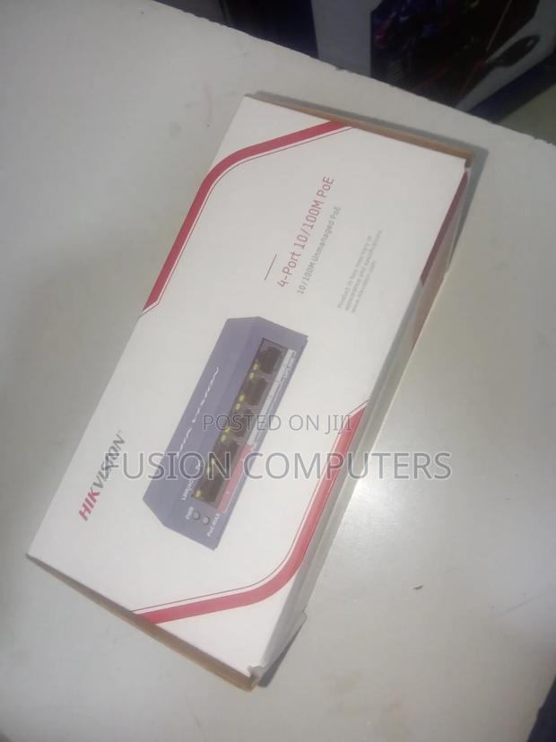 Hikvision DS-3E0105P-E 4 Port Unmanaged Poe Switch - main view