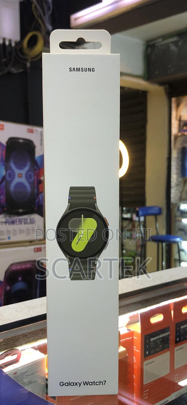 Galaxy Watch 7 44mm - main view