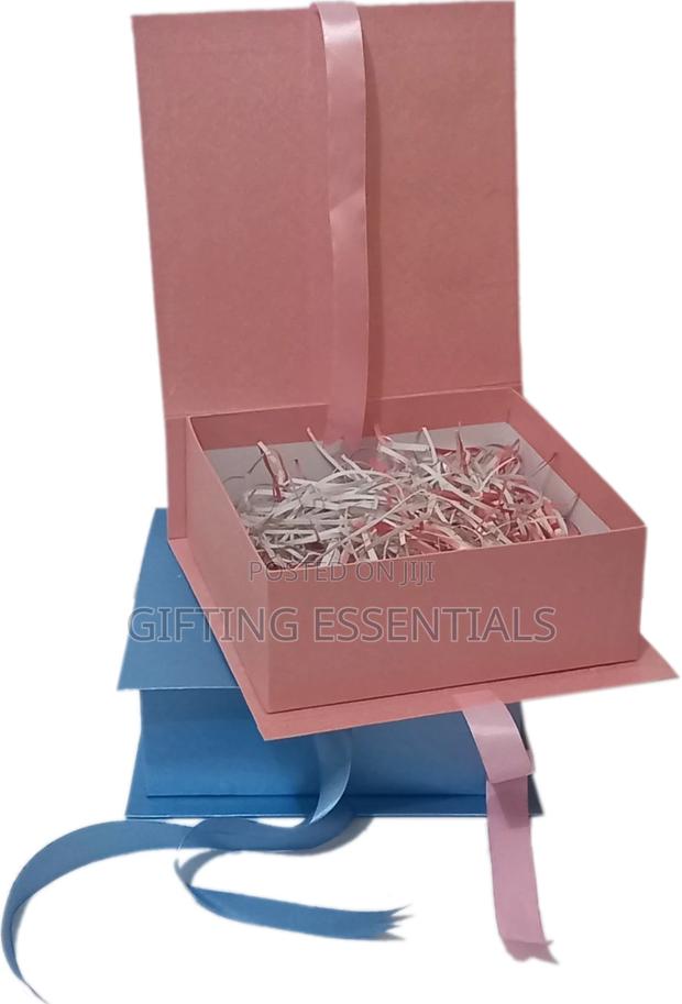 11" X 9" X 3.5" Gift Packaging Boxes, Care Packaging Gift Box - thumbnail 5