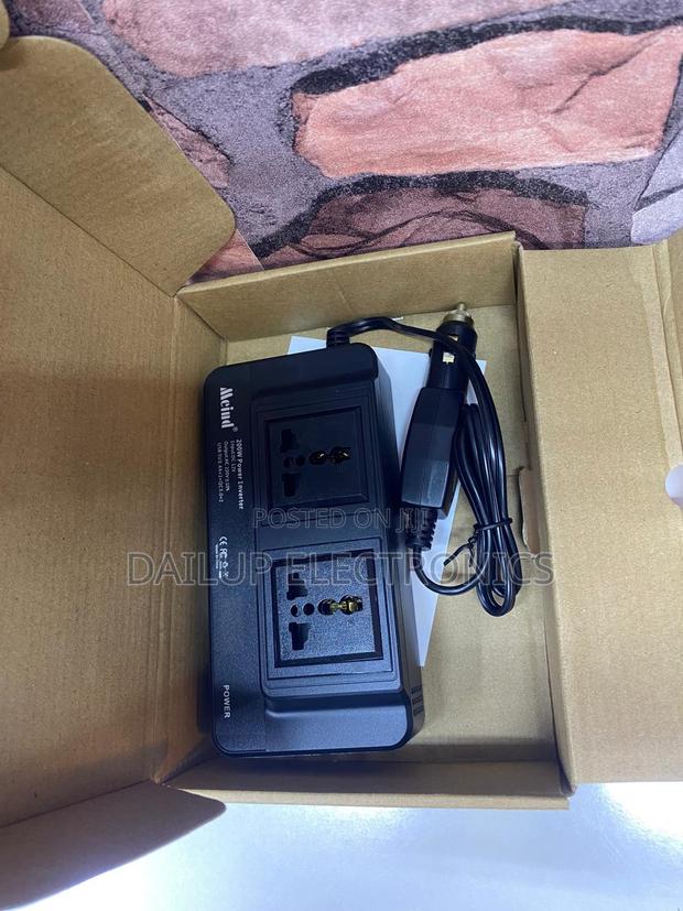 Car Power Inverter 200W - thumbnail 2