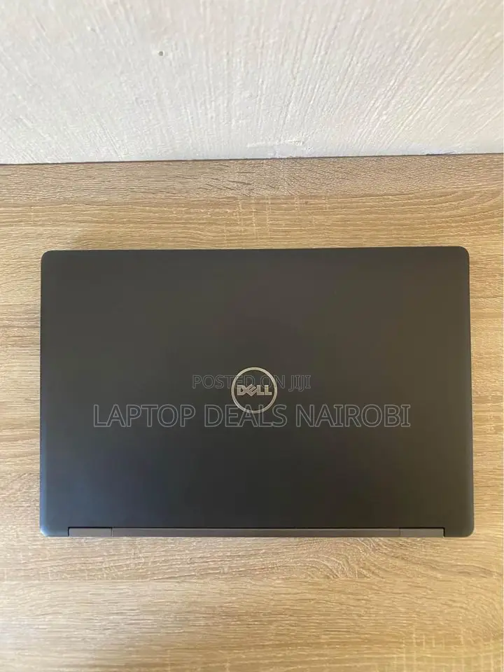 Laptop Dell Latitude 5580 8GB Intel Core I7 SSD 256GB