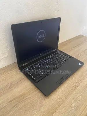 Laptop Dell Latitude 5580 8GB Intel Core I7 SSD 256GB