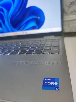 Laptop Dell Latitude 5530 16GB Intel Core I7 SSD 512GB