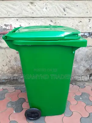 Pedal Bin 100liter/Wheel Trash Bin