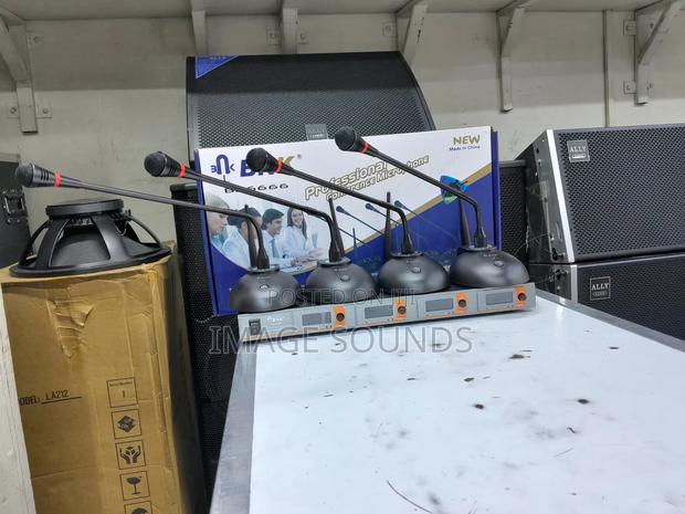 Professional Goose Neck Wireless Microphone (4 in 1) - main view