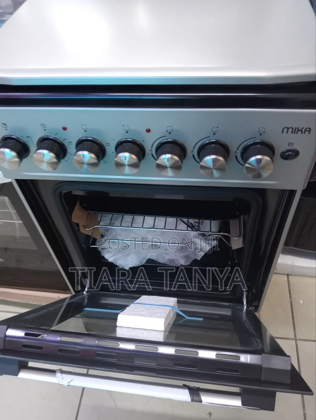 Mika 50by 60 3 Gas and 1 Electric Cooker With Jet