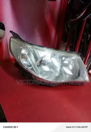Subaru Sh5 Headlight Zenon Available