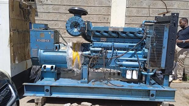 Generator 250kva - thumbnail 2