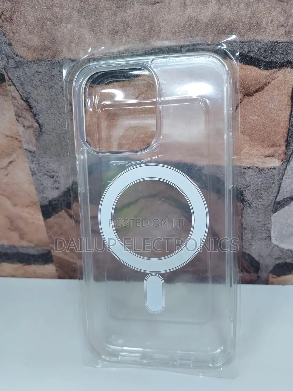 iPhone 14 Pro Max Magnetic Case