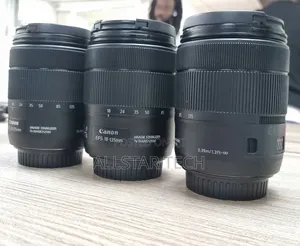 Canon Ef-S 18-135mm F/3.5-5.6 Is Usm