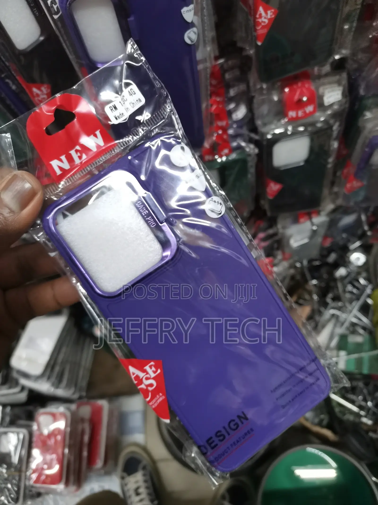 Camera Stand Color TPU (Soft) Phone Case - Realme 13C