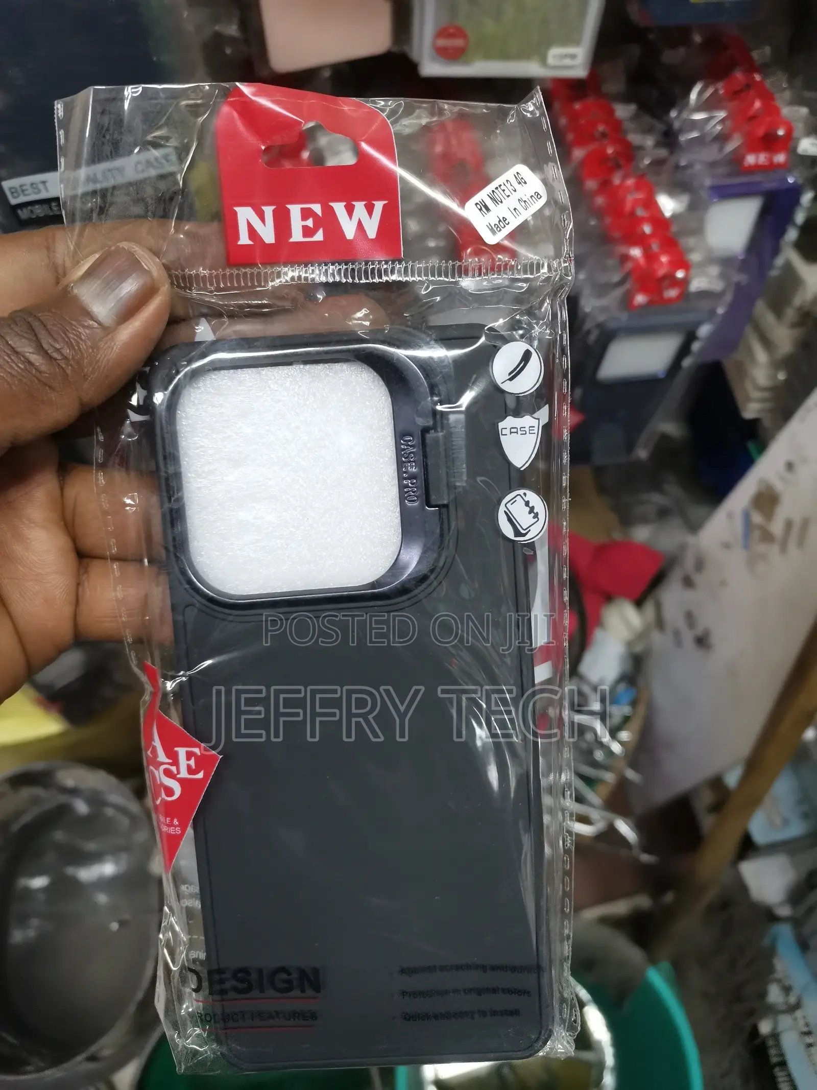 Blackcamera Stand Color TPU (Soft) Phone Case - Realme 13 4g