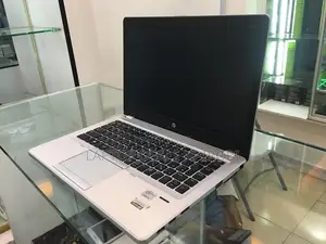 Laptop HP Pavilion 15 8GB AMD A8 HDD 256GB