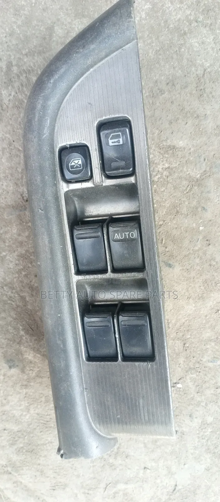 Nissan Nt30 Main Switch