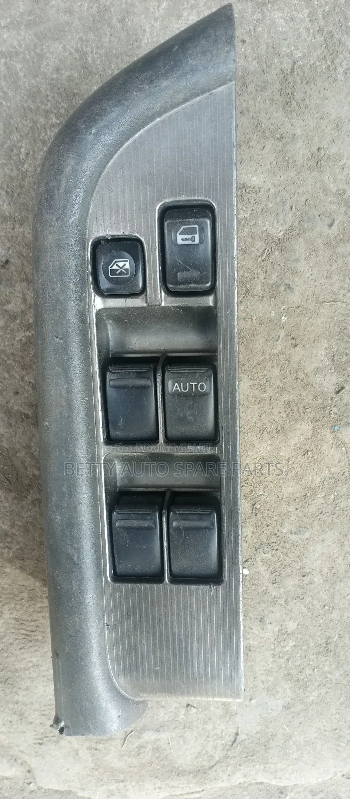 Nissan Nt30 Main Switch