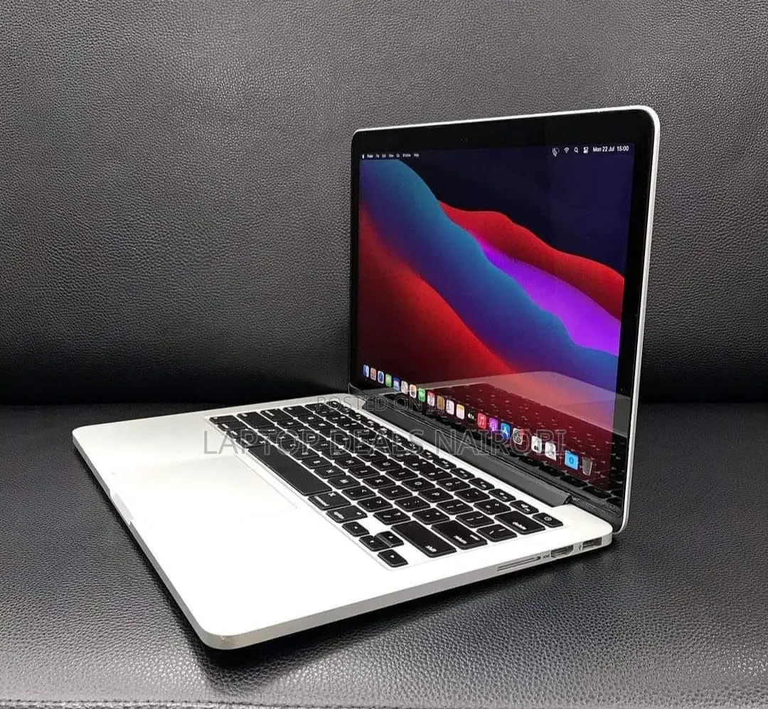 Laptop Apple MacBook Pro 2015 16GB Intel Core I7 SSD 256GB