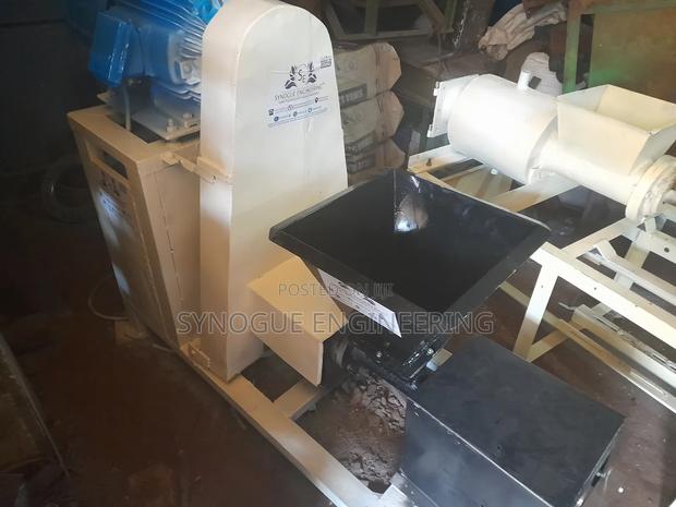 Sawdust Briquetting Unit - thumbnail 2