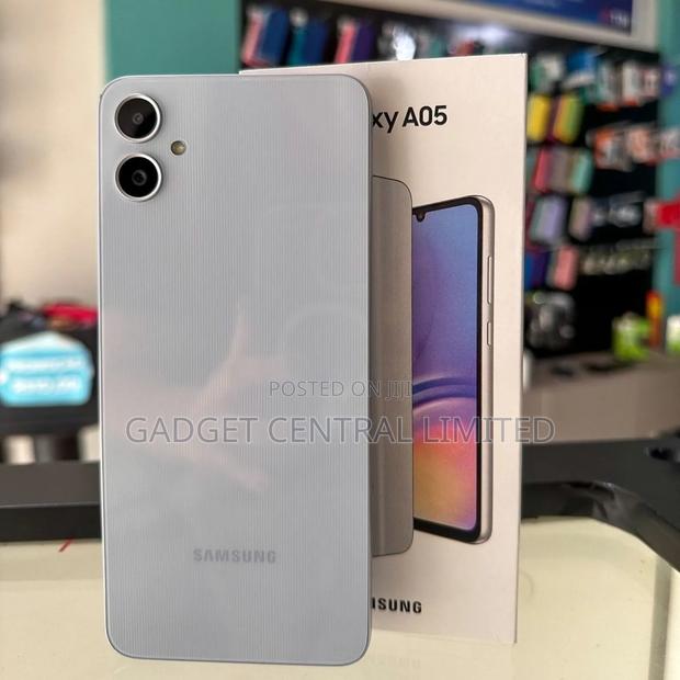 New Samsung Galaxy A05 64 GB Black - thumbnail 3