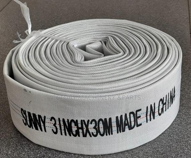 SUNNY Deliver Horse 3x30m - main view