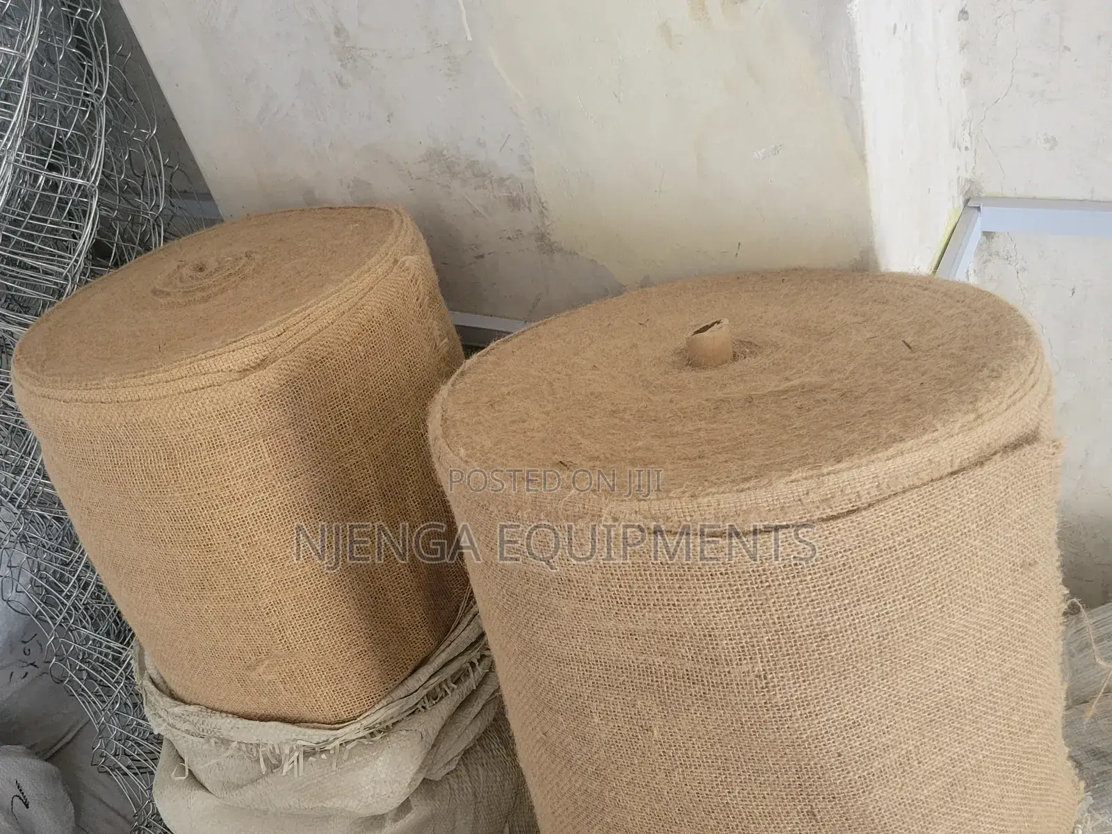 Hesian Cloth 1.2x 100m Roll