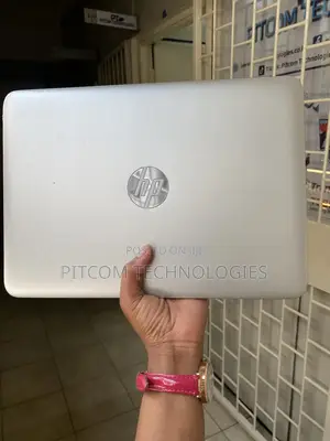Laptop HP EliteBook 820 G3 8GB Intel Core I5 SSD 256GB