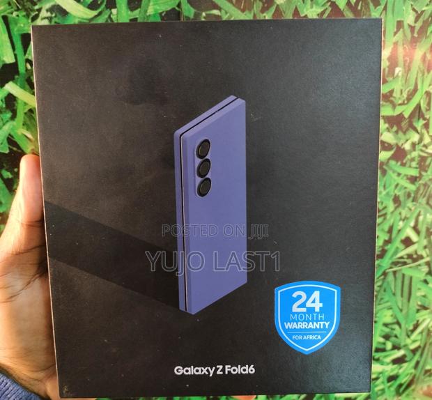 New Samsung Galaxy Z Fold6 256 GB Gray - thumbnail 3