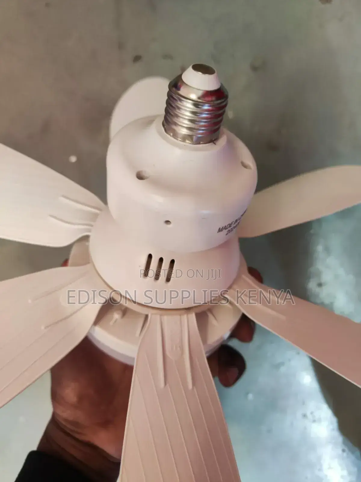 Estia Fan Light With Remote Ceiling Fan With Led Bulb 40w