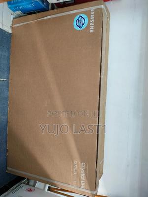 Samsung 65 Inch Q60c Qled Tv - thumbnail 2