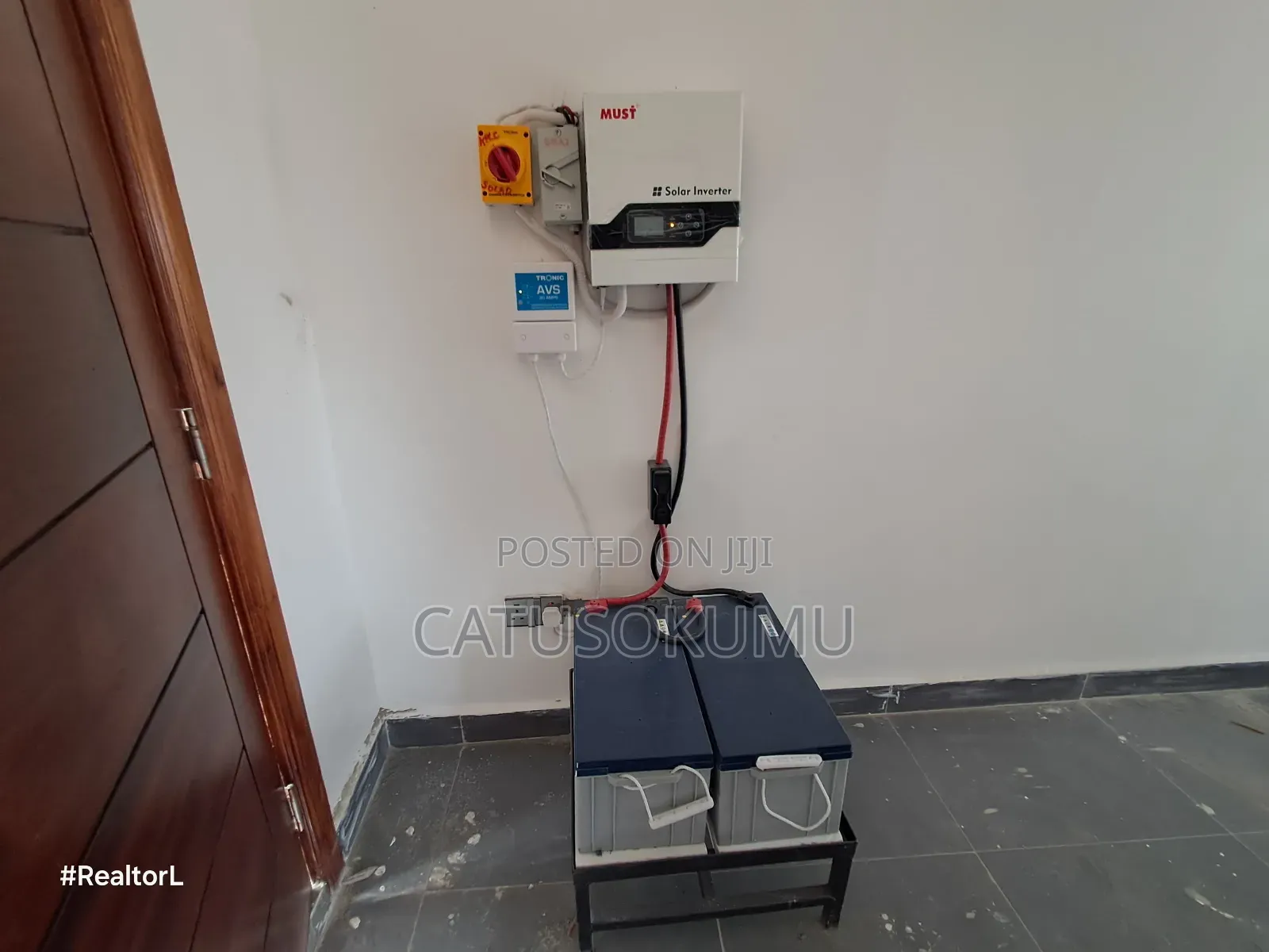 5bdrm Maisonette in Gateway Mall Area for rent