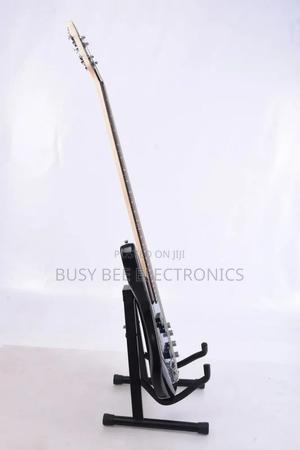 4-String Bass Guitar, Right Handed - thumbnail 2