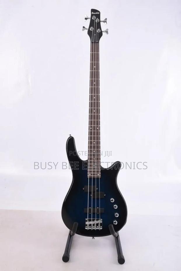 4-String Bass Guitar, Right Handed - thumbnail 4