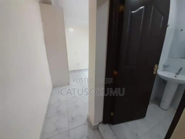 4bdrm Maisonette in Gateway Mall Area for rent - thumbnail 11