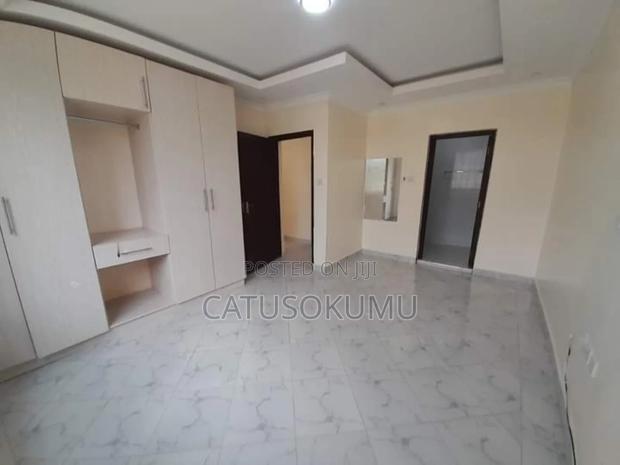 4bdrm Maisonette in Gateway Mall Area for rent - thumbnail 15