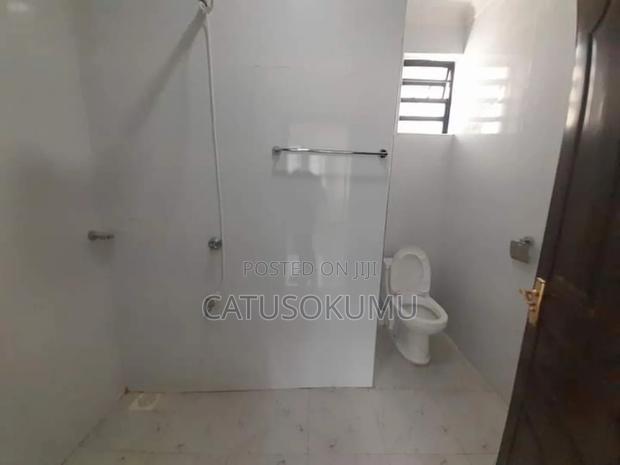 4bdrm Maisonette in Gateway Mall Area for rent - thumbnail 16