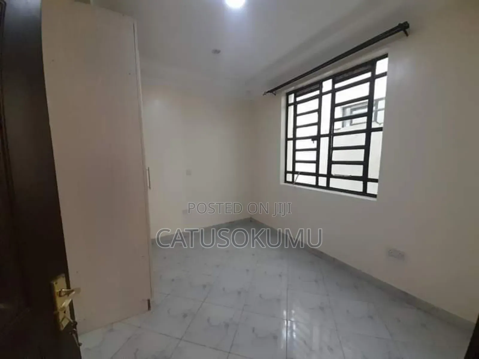 4bdrm Maisonette in Gateway Mall Area for rent
