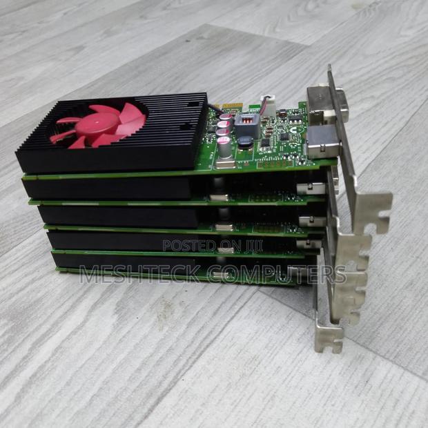 Nvidia Geforce GT 730 - thumbnail 4