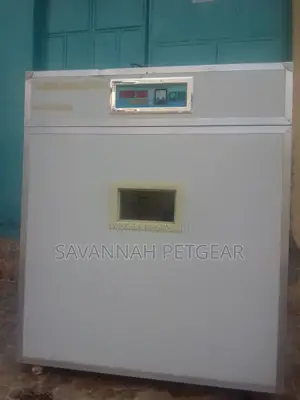 Used 528 Chicken Eggs Automatic Incubator
