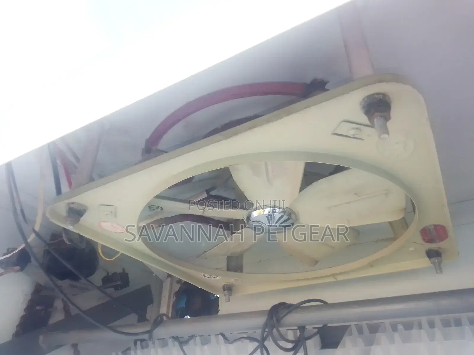Used 528 Chicken Eggs Automatic Incubator